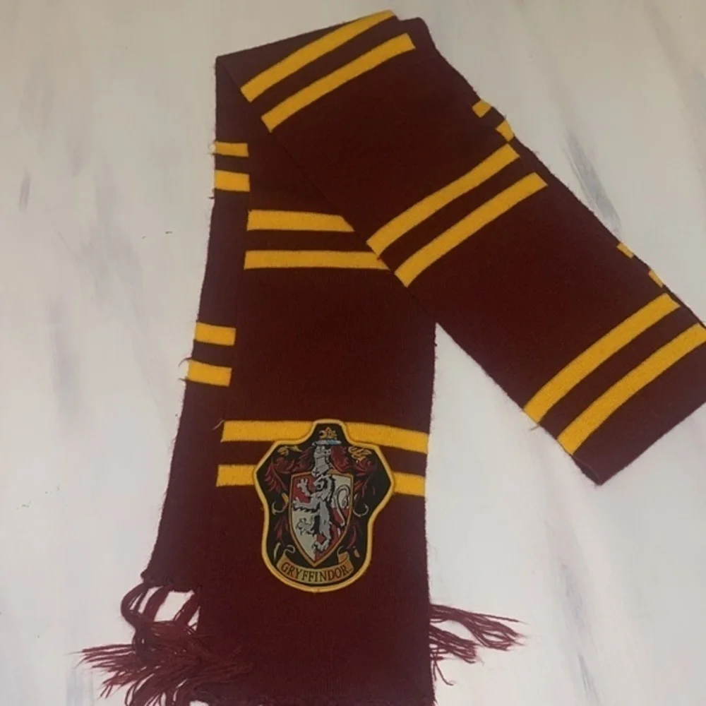 Harry Potter Gryffindor Patch Knit Scarf‎